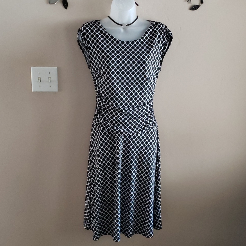 En Focus Studio dress